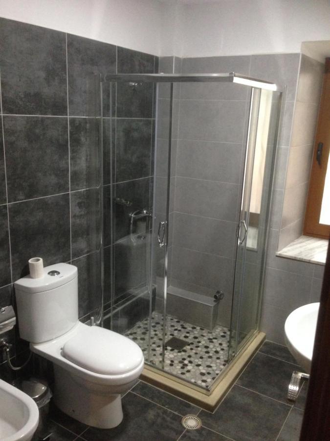 Hotel Bujtina Bicolli Korça Kültér fotó