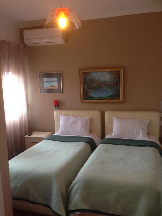 Hotel Bujtina Bicolli Korça Kültér fotó